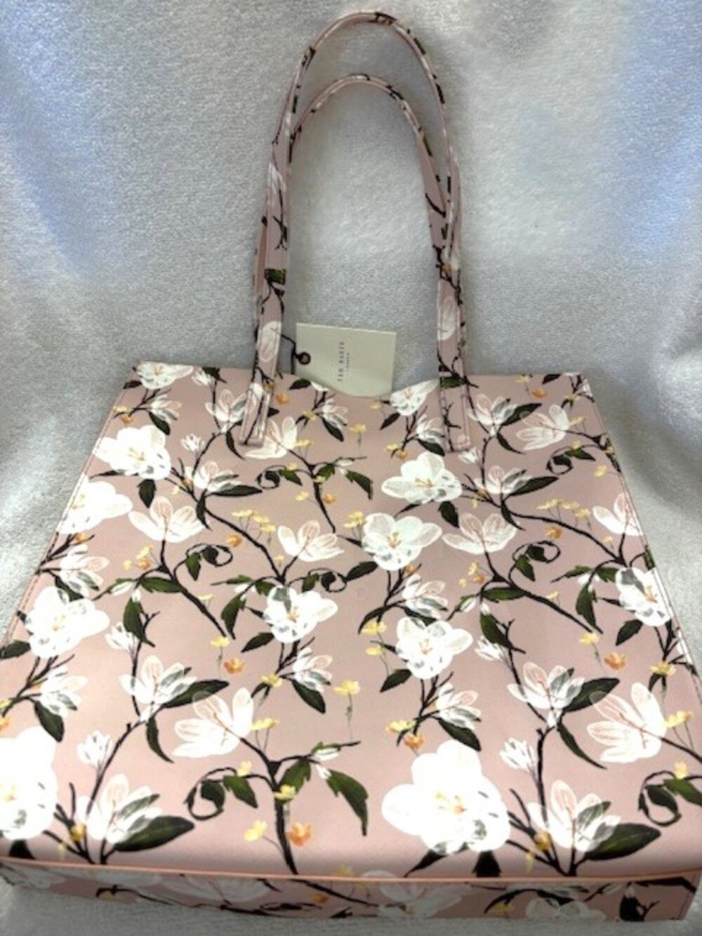 Ted Baker The Icon series large white blossom/pink tote w/double strap handle